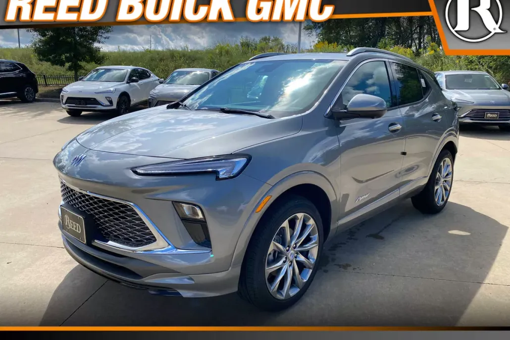 2026 Buick Encore GX Avenir photo 1