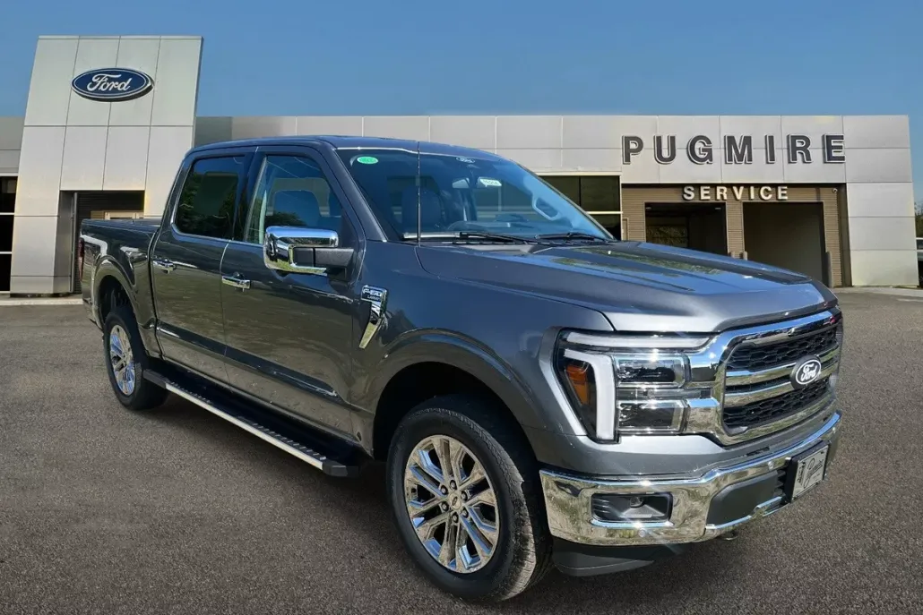 2025 Ford F-150 Lariat photo 1