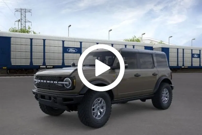 2025 Ford Bronco Badlands photo 1