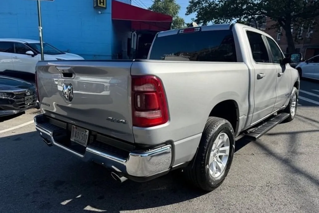 2024 Ram 1500 Laramie photo 1