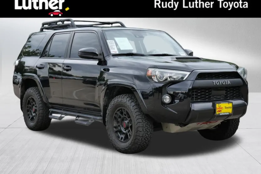 2020 Toyota 4Runner TRD Pro 4WD photo 1