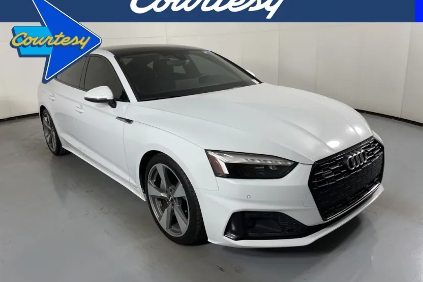 2020 Audi A5 Premium Plus Quattro photo 1