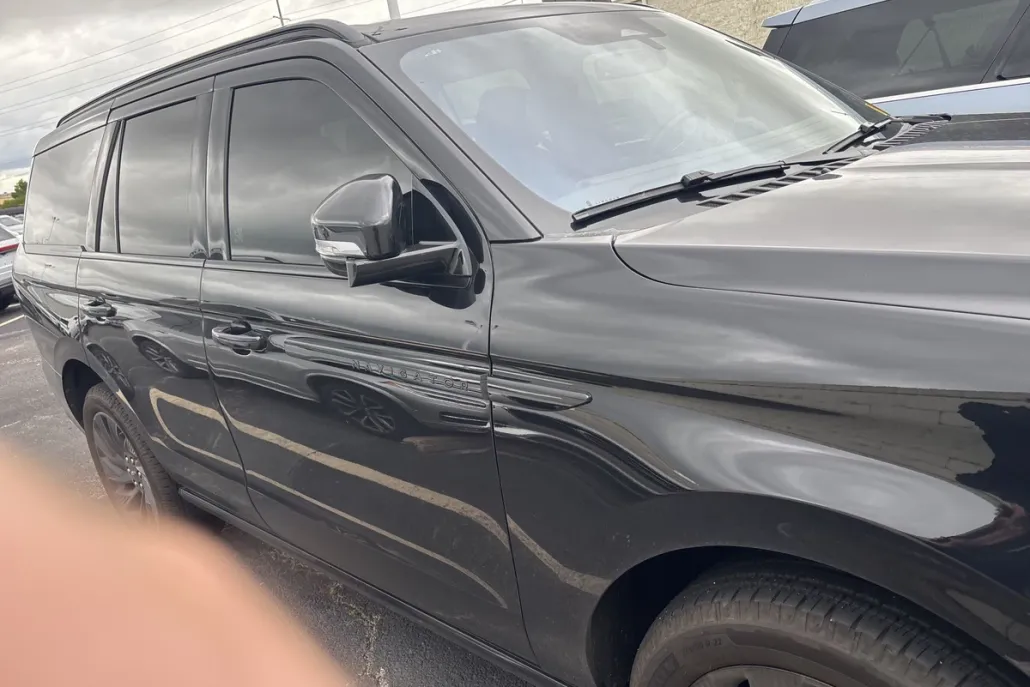 2025 Lincoln Navigator Reserve photo 1