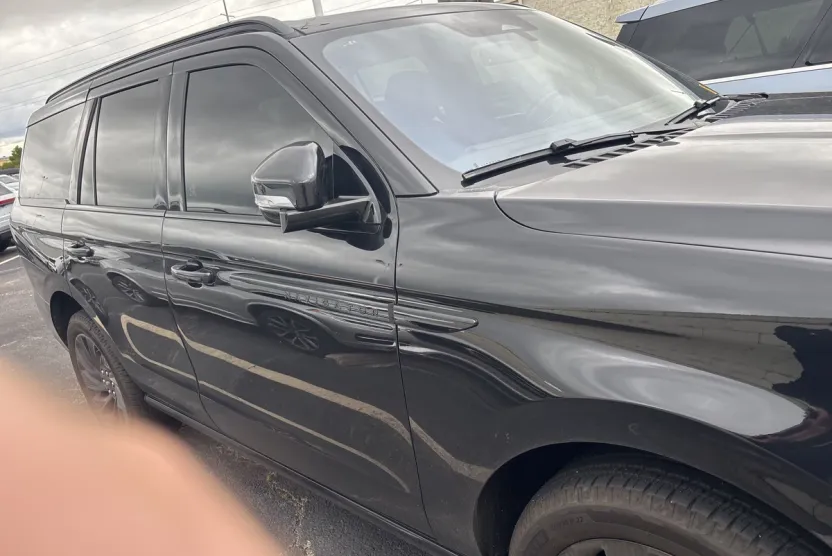 2025 Lincoln Navigator Reserve photo 1