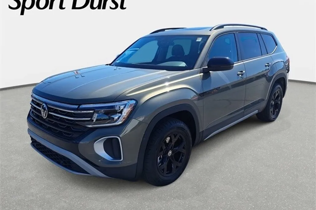 2025 Volkswagen Atlas Peak Edition photo 1