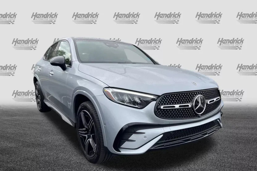 2024 Mercedes Benz GLC 4MATIC 300 photo 1