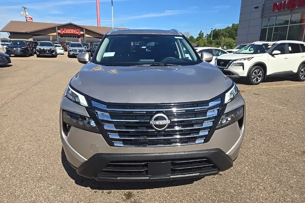 2026 Nissan Rogue SV photo 1