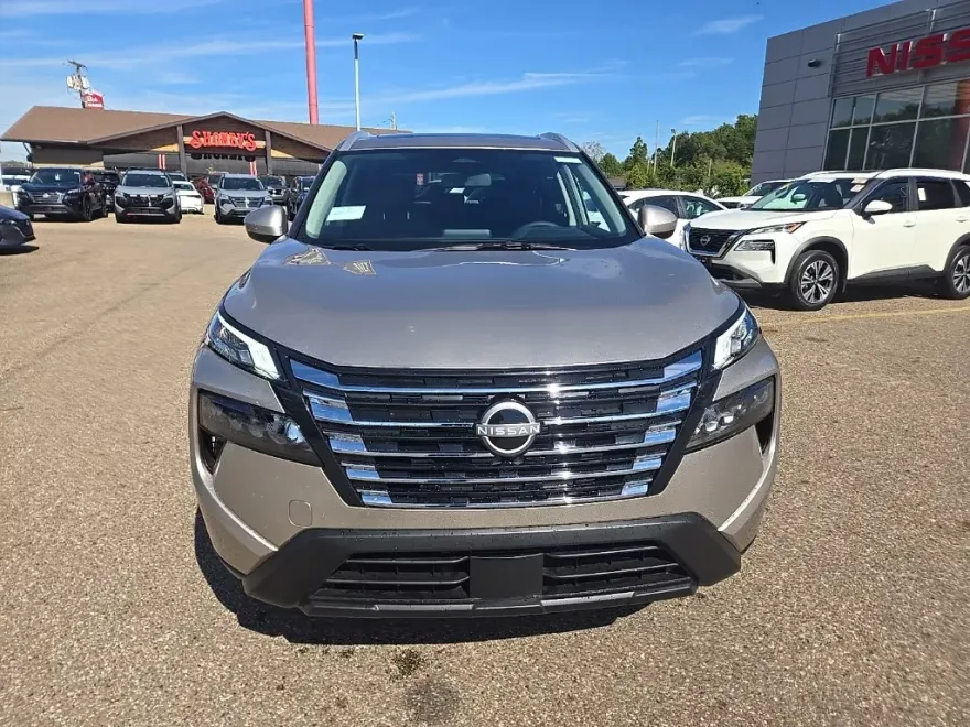2026 Nissan Rogue SV photo 1