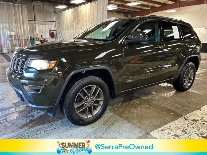 2016 Jeep Grand Cherokee Laredo photo 1