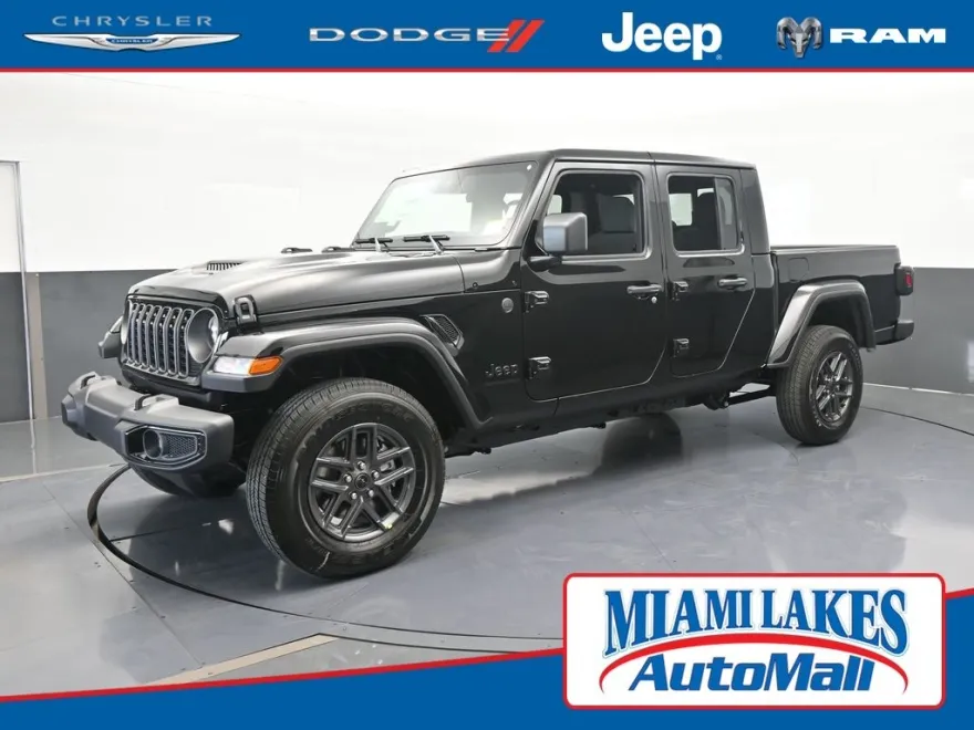 2025 Jeep Gladiator Sport S photo 1