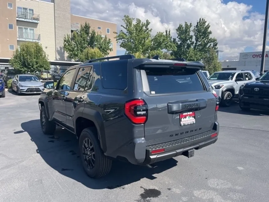 2025 Toyota 4Runner SR5 photo 1