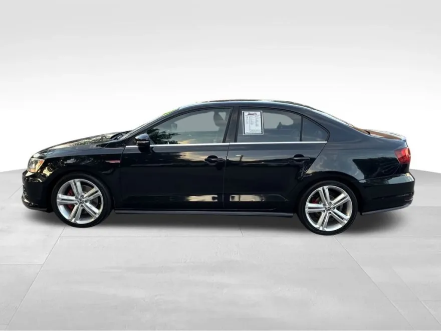 2016 Volkswagen Jetta 2.0T GLI SE photo 1