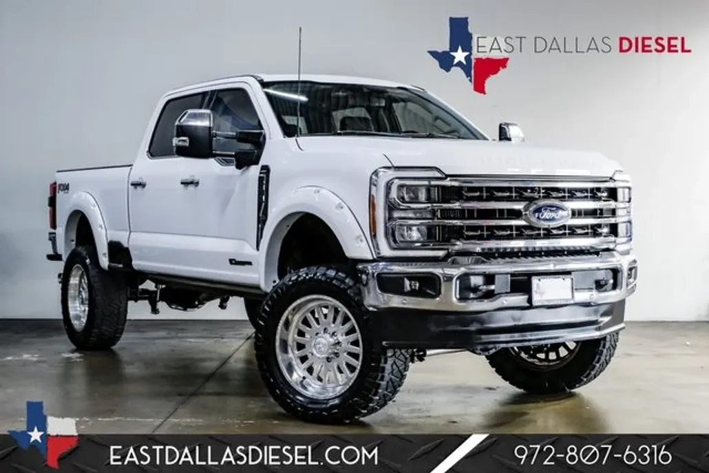 2023 Ford F-250 Lariat photo 1