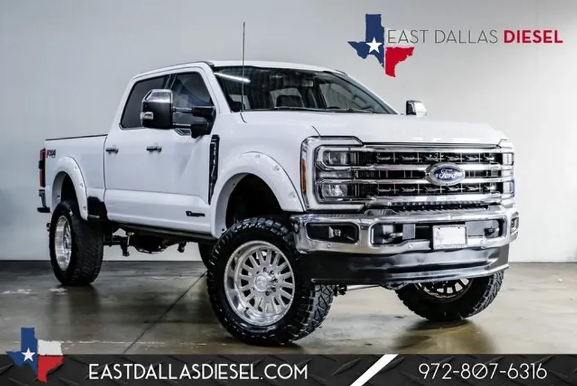2023 Ford F-250 Lariat photo 1