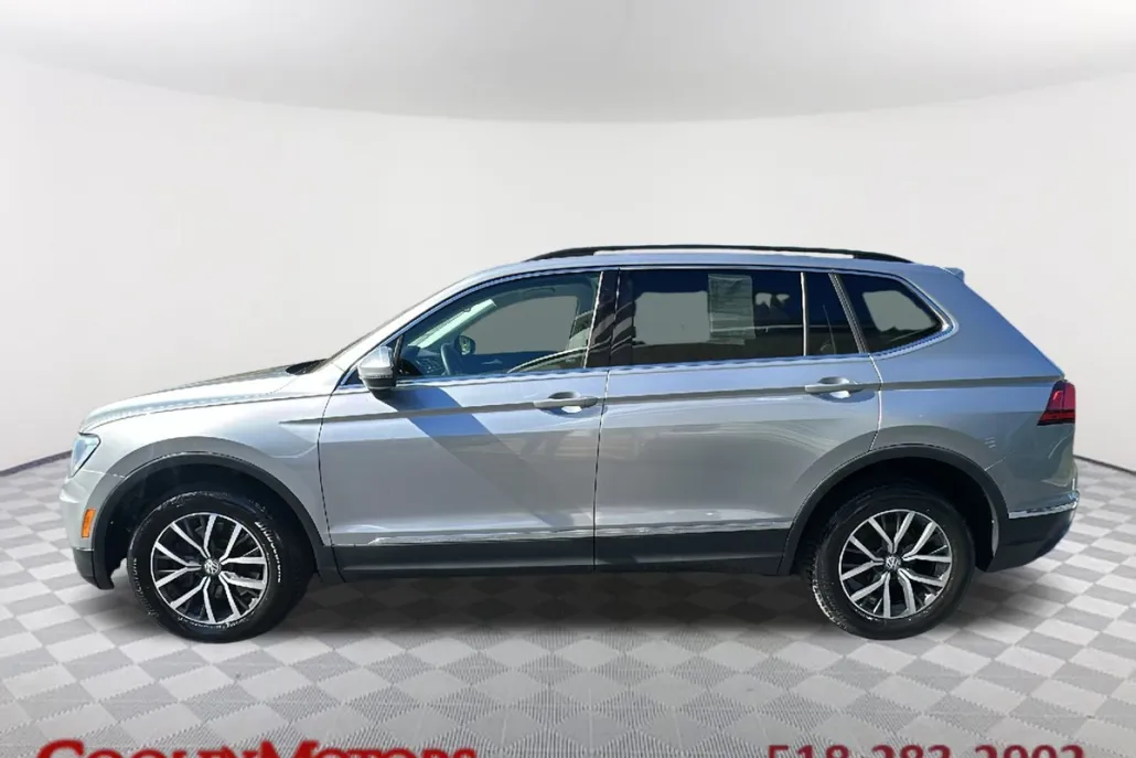 2020 Volkswagen Tiguan SE photo 1