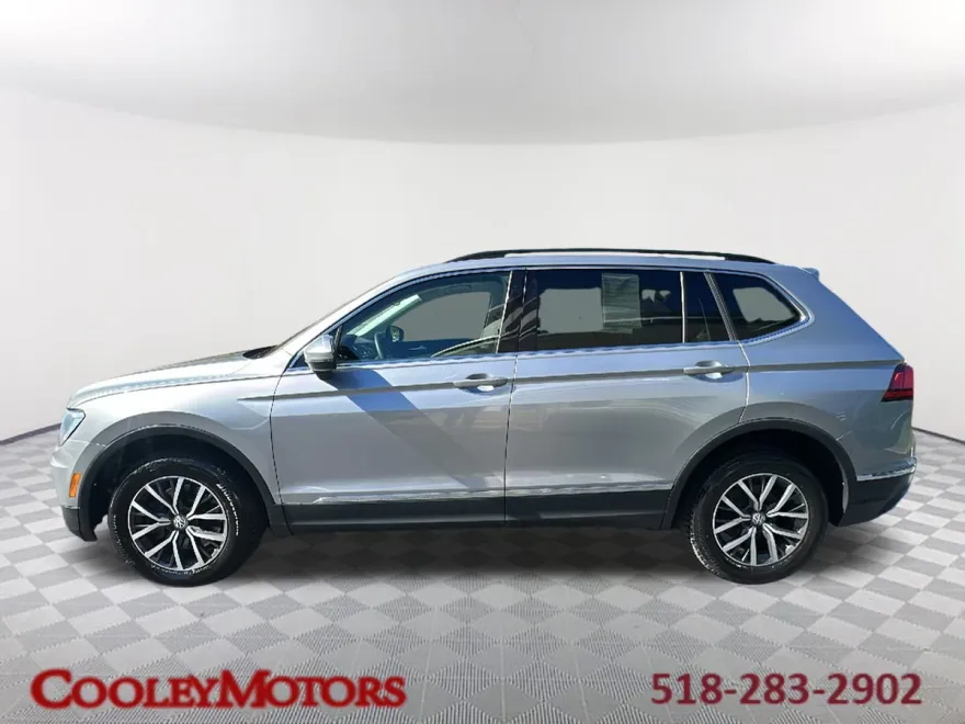 2020 Volkswagen Tiguan SE photo 1