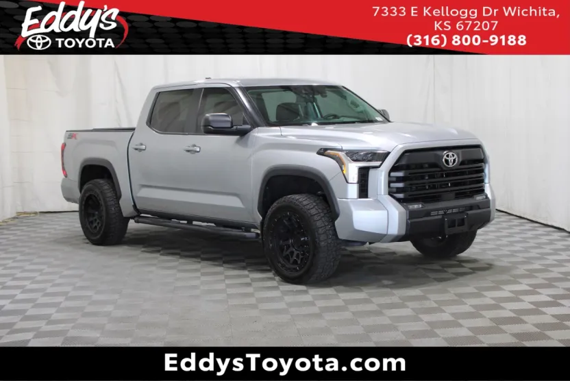 2024 Toyota Tundra SR5 photo 1
