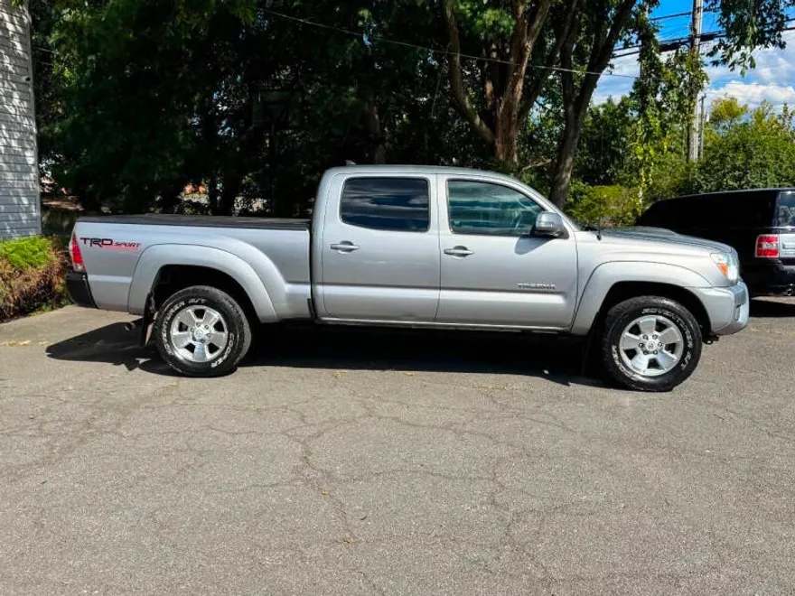 2015 Toyota Tacoma V6 4x4 Double Cab photo 1
