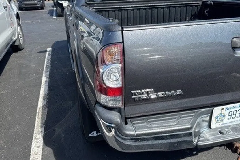 2014 Toyota Tacoma 4x4 Double Cab photo 1