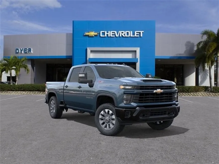 2026 Chevrolet Silverado 2500HD Custom photo 1