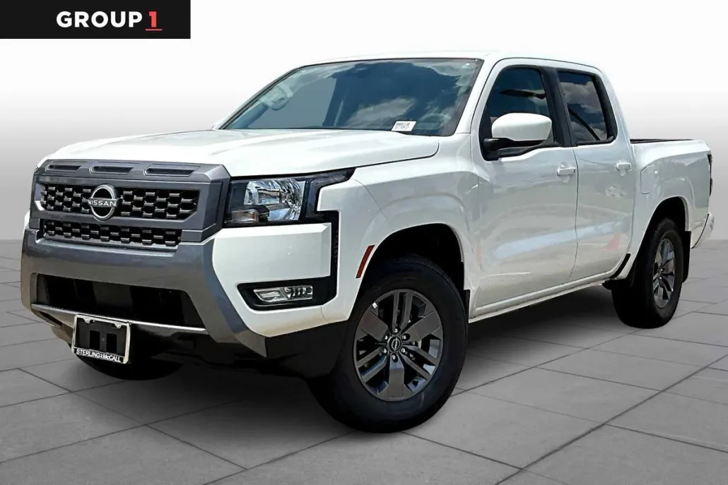 2025 Nissan Frontier SV photo 1