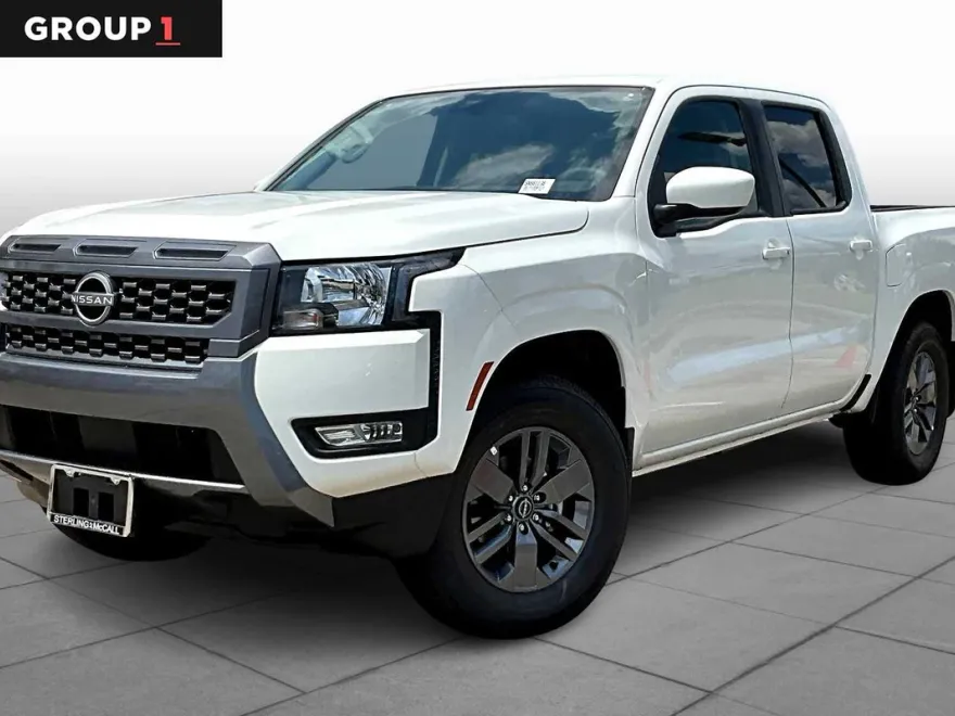2025 Nissan Frontier SV photo 1