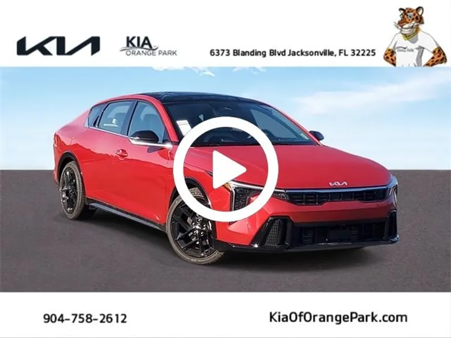 2025 Kia K4 GT-Line Turbo photo 1