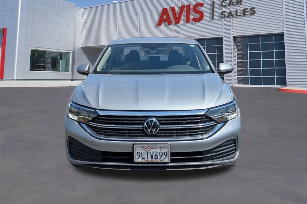 2024 Volkswagen Jetta 1.5T SE photo 1
