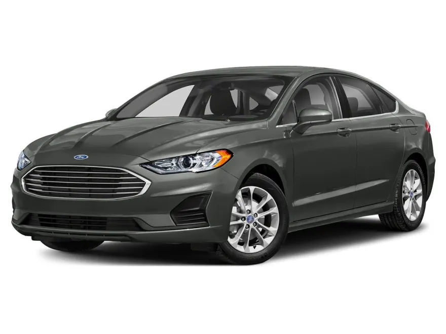 2020 Ford Fusion S photo 1