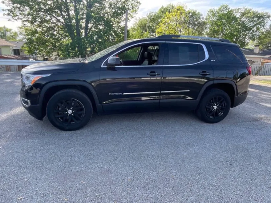 2019 Gmc Acadia SLT photo 1