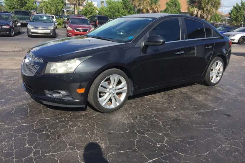 2013 Chevrolet Cruze LTZ photo 1