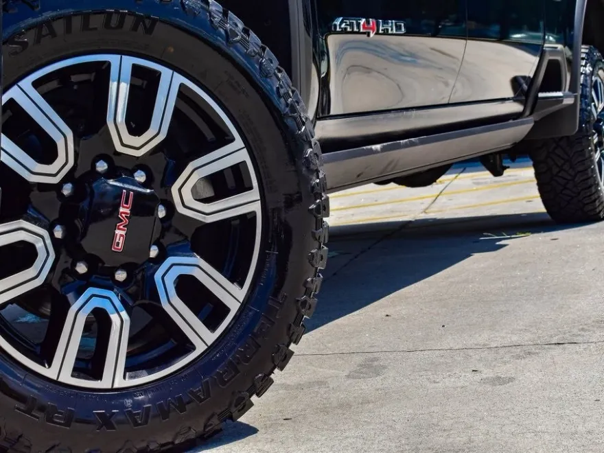 2022 Gmc Sierra 2500 HD AT4 photo 1