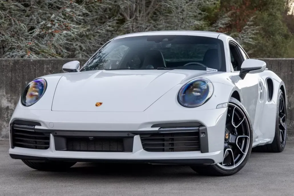 2023 Porsche 911 Turbo photo 1