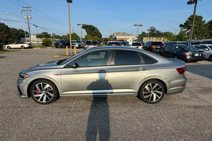 2020 Volkswagen Jetta GLI Autobahn photo 1