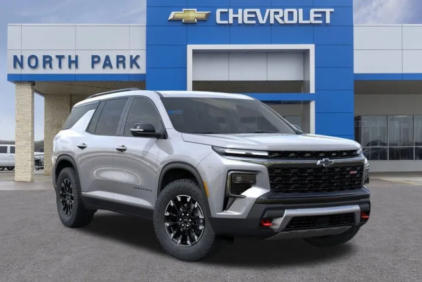 2026 Chevrolet Traverse Z71 photo 1