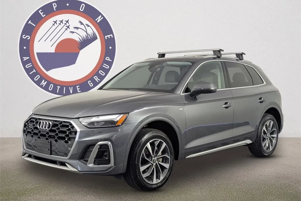 2023 Audi Q5 45 S line Premium photo 1