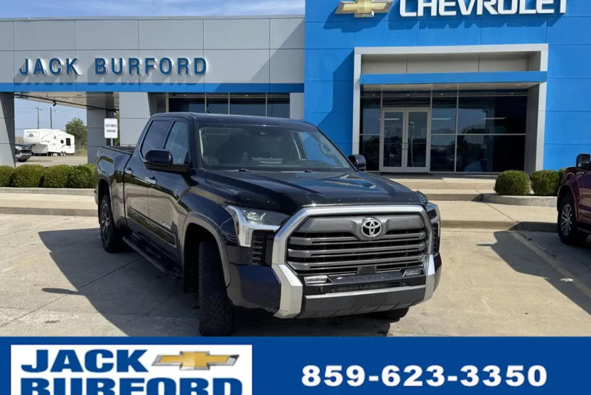 2022 Toyota Tundra Limited photo 1