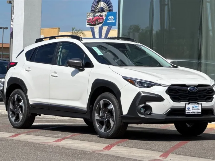 2025 Subaru Crosstrek Limited photo 1