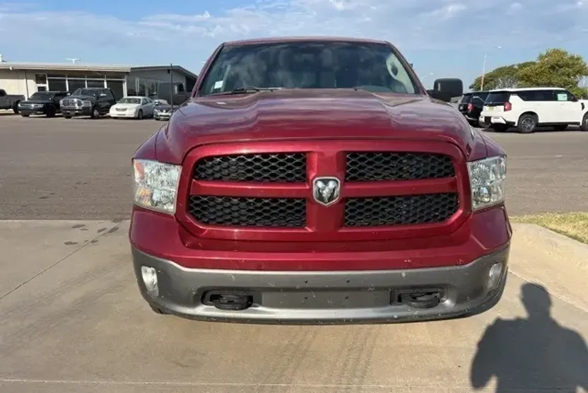2013 Ram 1500 SLT photo 1
