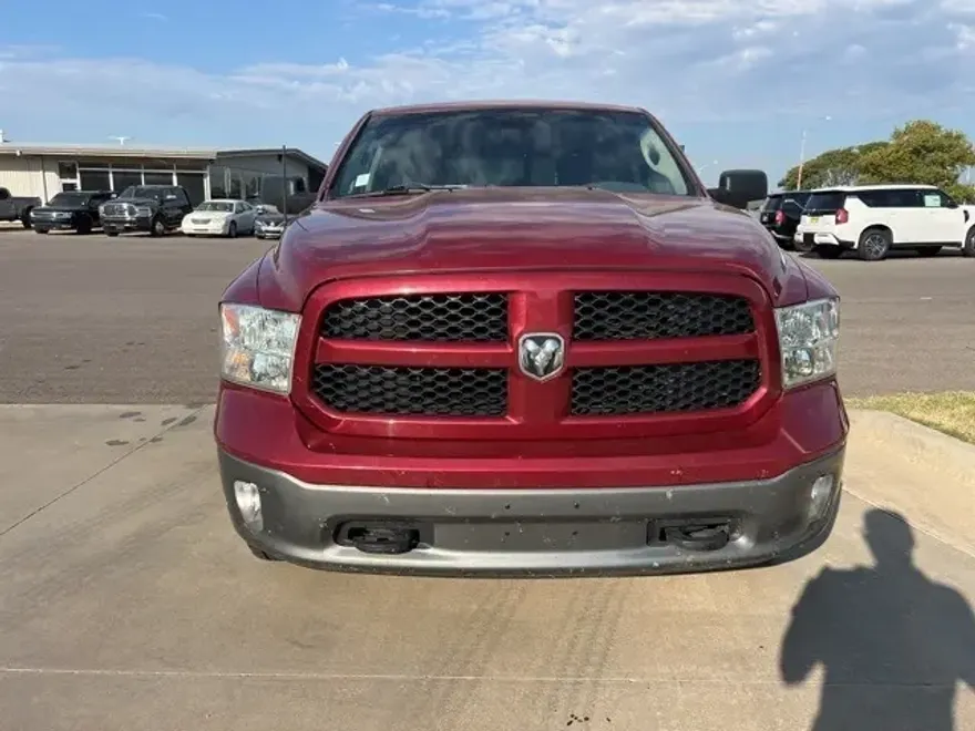 2013 Ram 1500 SLT photo 1