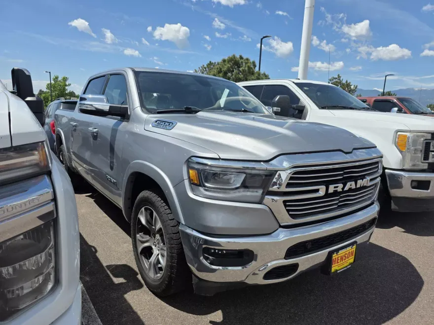 2019 Ram 1500 Laramie photo 1