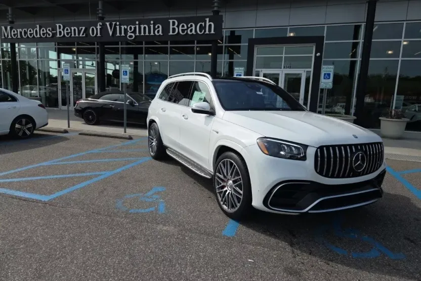 2025 Mercedes Benz GLS 63 AMG photo 1