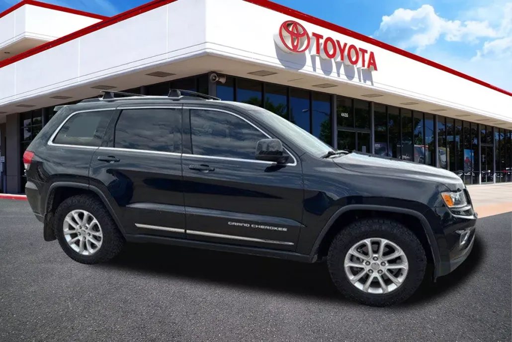 2015 Jeep Grand Cherokee Laredo photo 1