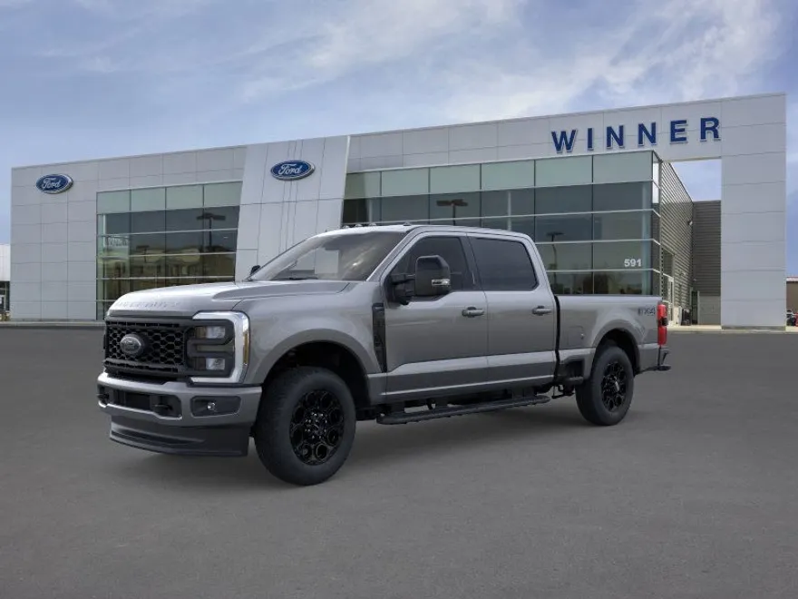 2025 Ford F-250 Lariat photo 1