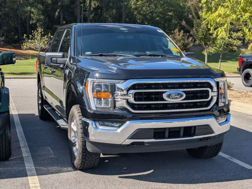 2022 Ford F-150 XLT photo 1