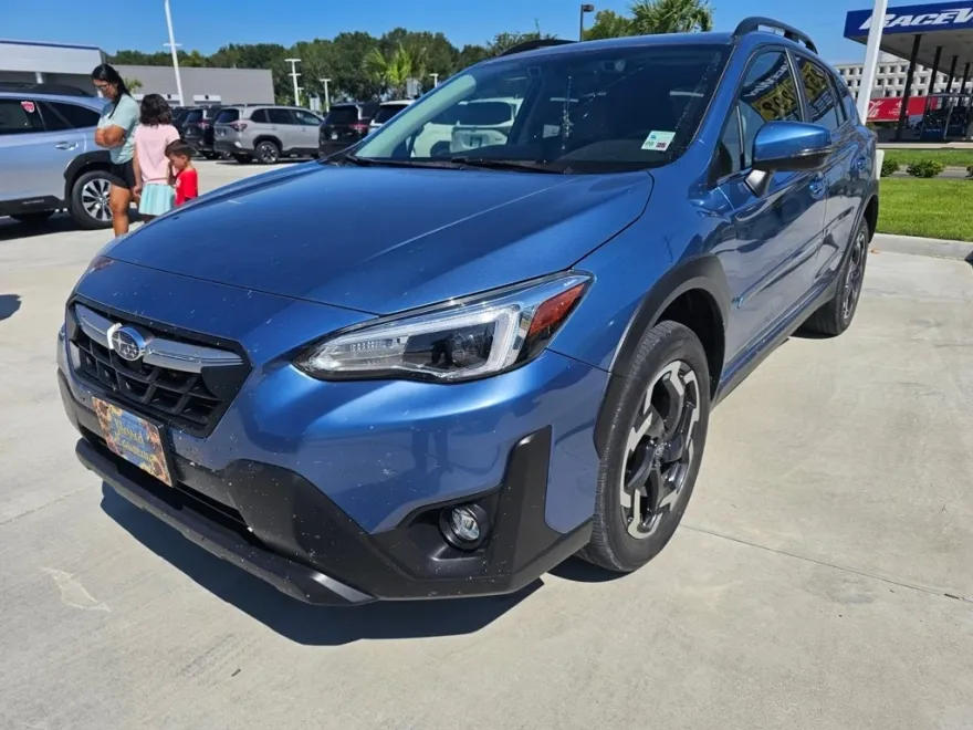 2022 Subaru Crosstrek Limited photo 1