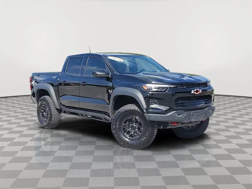 2024 Chevrolet Colorado ZR2 photo 1
