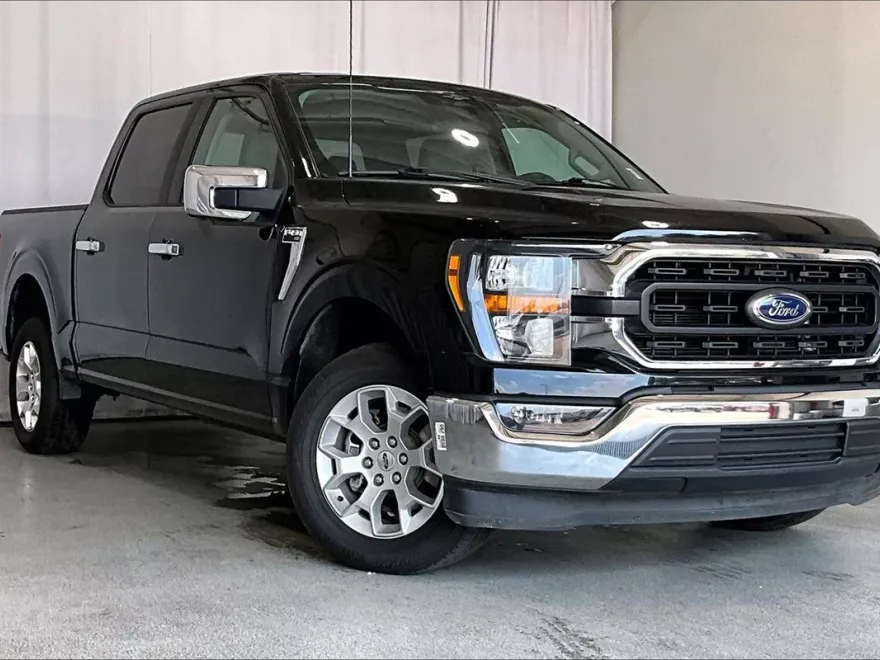 2023 Ford F-150 XLT photo 1