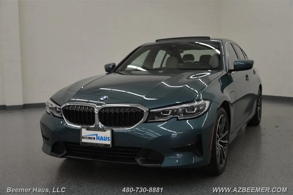 2021 Bmw 330e photo 1