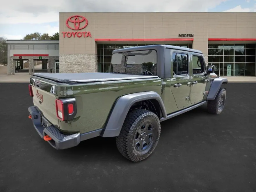 2023 Jeep Gladiator Mojave photo 1